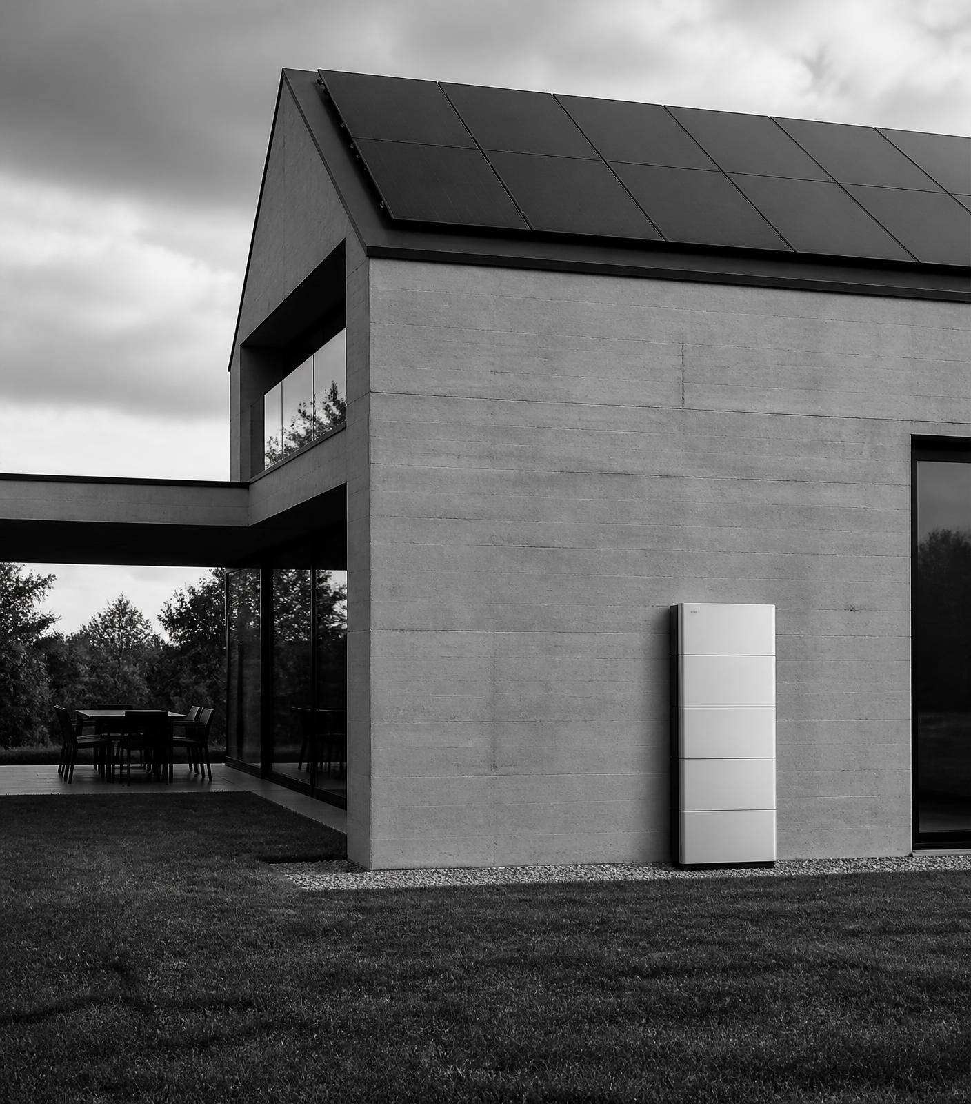 Woning met zonnepanelen en een thuisbatterij van Battrie